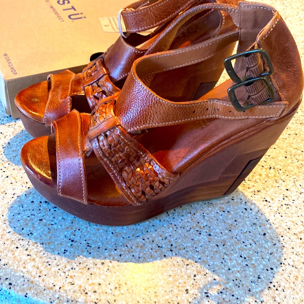 Bed/Stu shoes